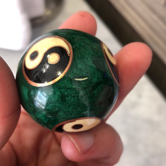 Chinese Health Exercise Stress Baoding Balls Relaxation Therapy YIN YANG - Picture 3 of 6